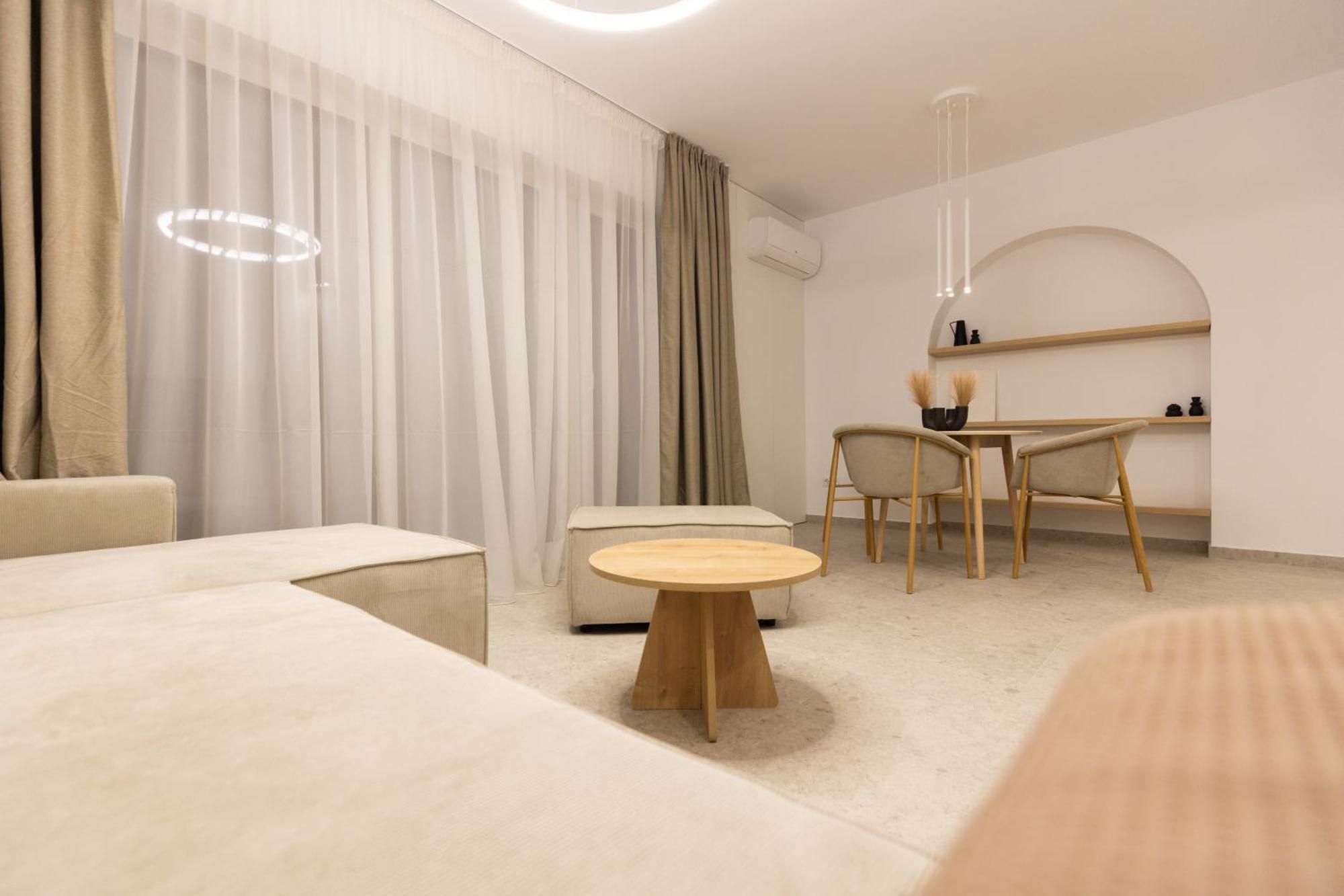 Royalton Apartment