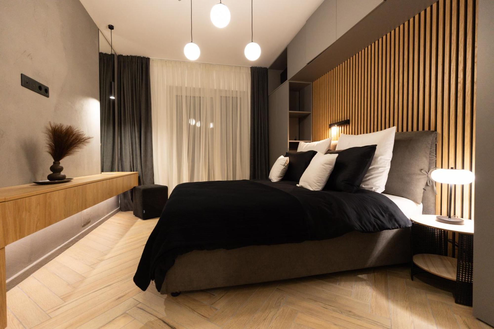 Royalton Apartment